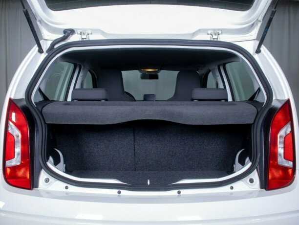 volkswagen-up-bensin-2013-big-12