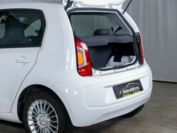 volkswagen-up-bensin-2013-big-11