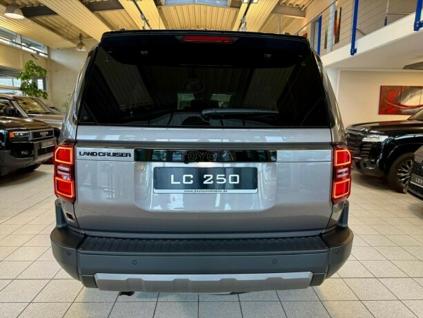 toyota-land-cruiser-diesel-2025-big-3