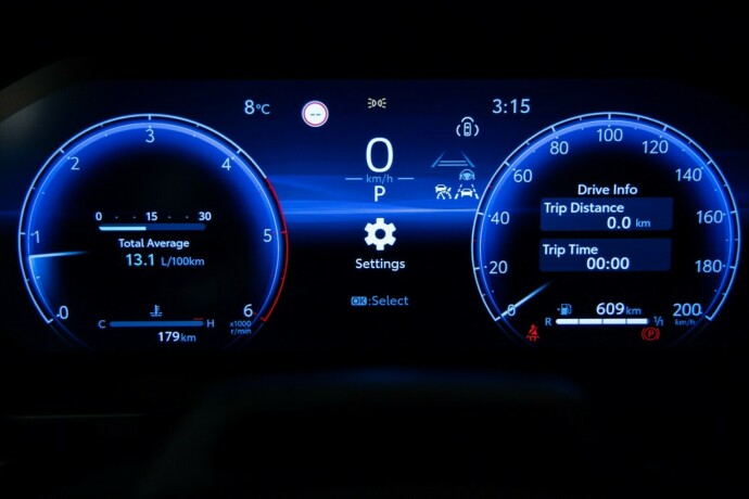 toyota-land-cruiser-diesel-2025-big-9