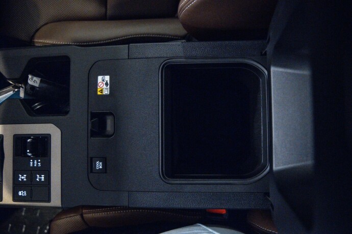 toyota-land-cruiser-diesel-2025-big-18