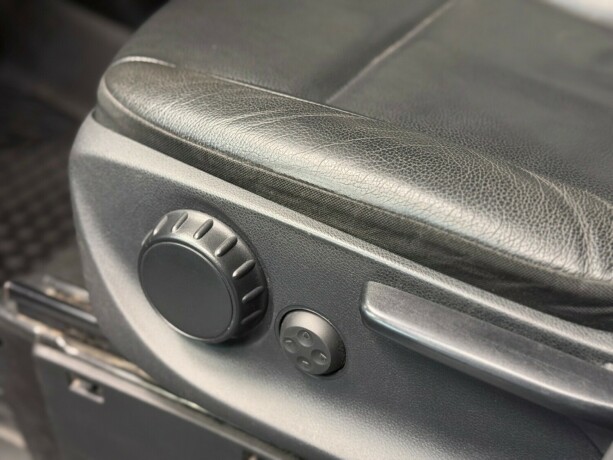 mercedes-benz-vito-diesel-2020-big-13