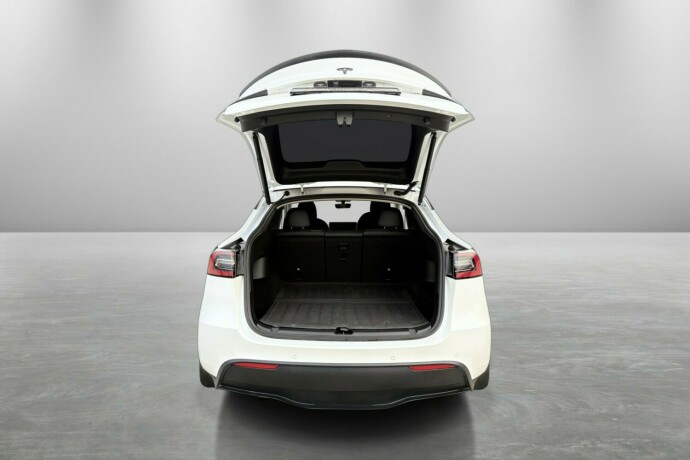 tesla-model-y-elektrisitet-2022-big-8