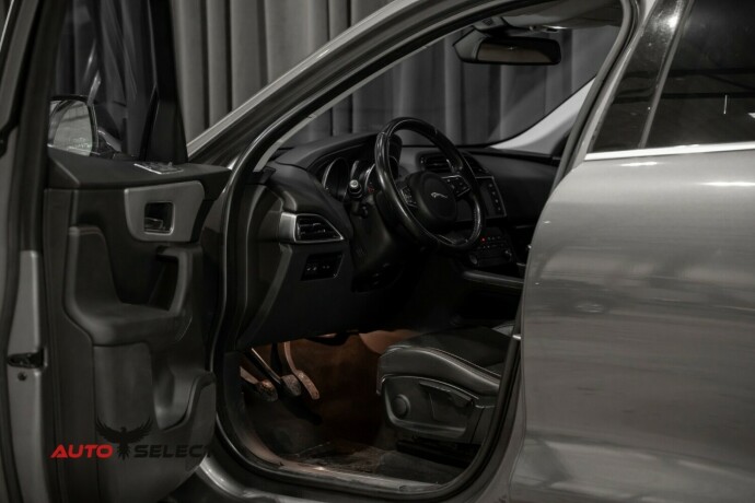 jaguar-f-pace-diesel-2017-big-19