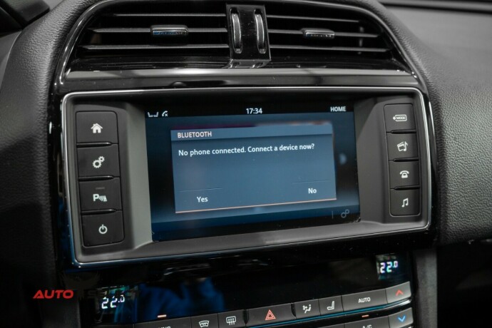 jaguar-f-pace-diesel-2017-big-35