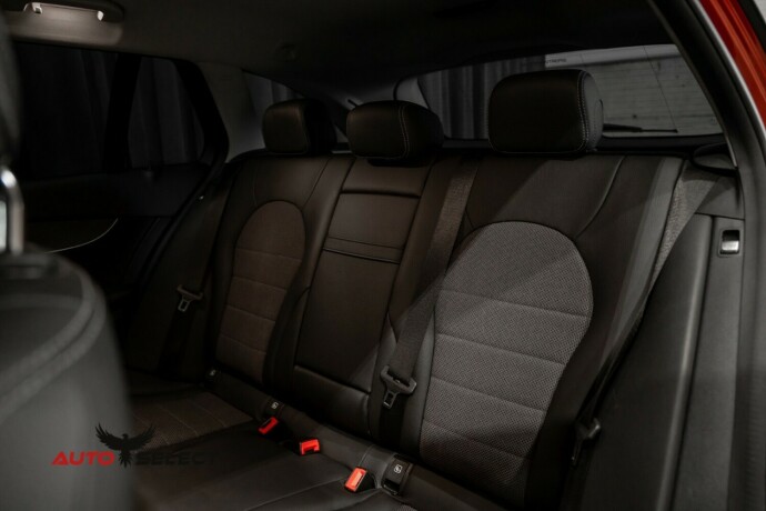 mercedes-benz-c-klasse-elektrisitetbensin-2016-big-16