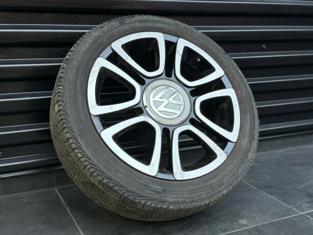 volkswagen-up-bensin-2013-big-26