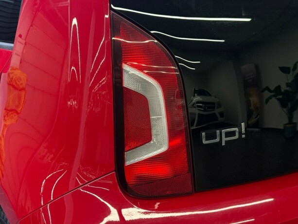 volkswagen-up-bensin-2013-big-6