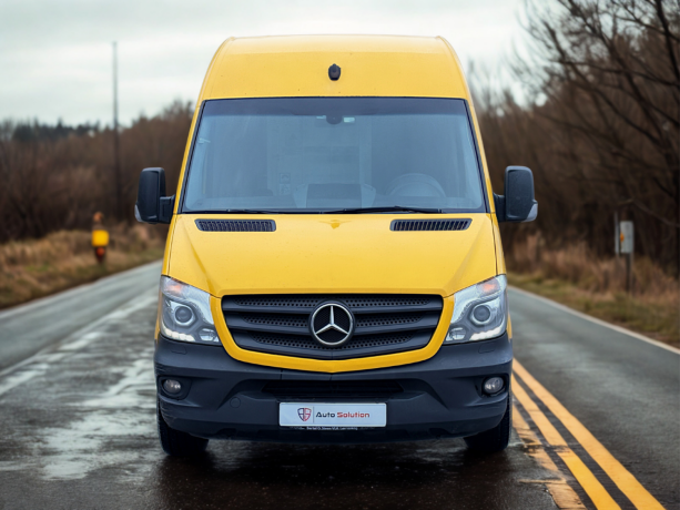 mercedes-benz-sprinter-diesel-2018-big-2