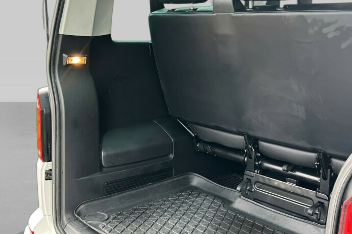 volkswagen-caravelle-diesel-2018-big-10