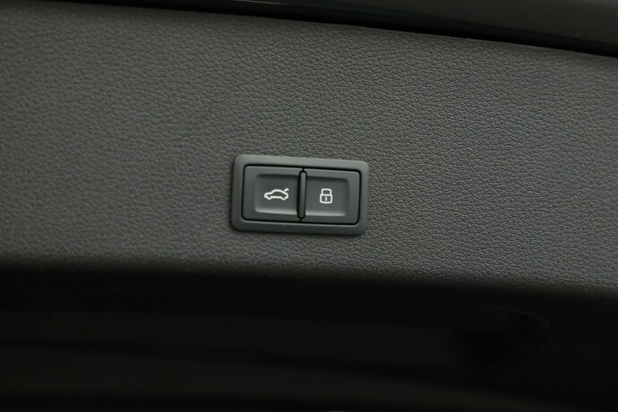 audi-e-tron-elektrisitet-2023-big-36