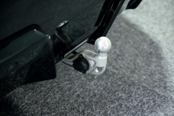 bmw-m5-elektrisitetbensin-2025-big-8