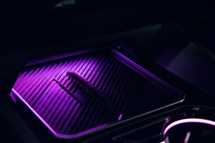 bmw-m5-elektrisitetbensin-2025-big-25