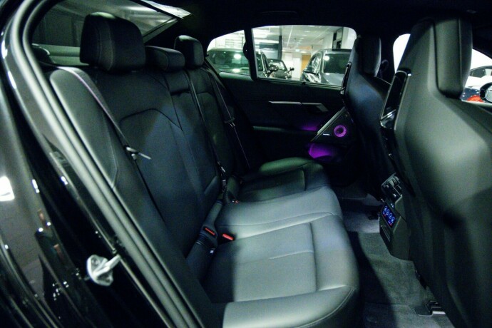 bmw-m5-elektrisitetbensin-2025-big-9