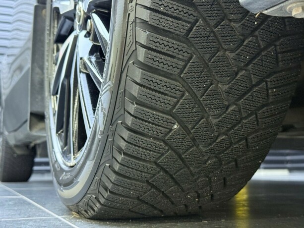 toyota-c-hr-elektrisitetbensin-2016-big-8