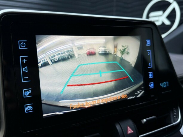 toyota-c-hr-elektrisitetbensin-2016-big-19