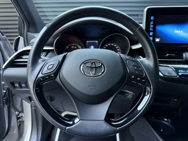 toyota-c-hr-elektrisitetbensin-2016-big-13