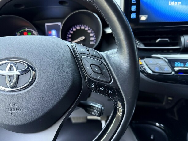 toyota-c-hr-elektrisitetbensin-2016-big-15