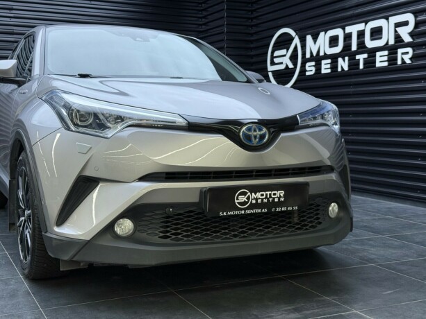 toyota-c-hr-elektrisitetbensin-2016-big-3