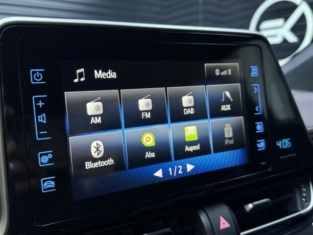 toyota-c-hr-elektrisitetbensin-2016-big-20