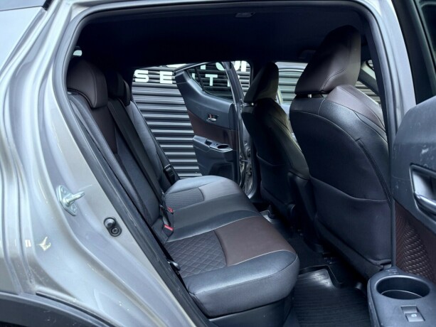 toyota-c-hr-elektrisitetbensin-2016-big-29