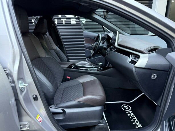 toyota-c-hr-elektrisitetbensin-2016-big-28