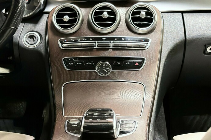 mercedes-benz-c-klasse-elektrisitetbensin-2016-big-18