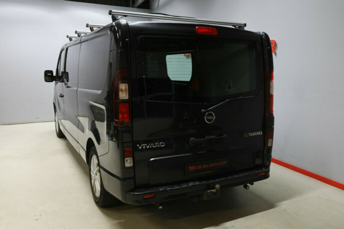 opel-vivaro-diesel-2017-big-4