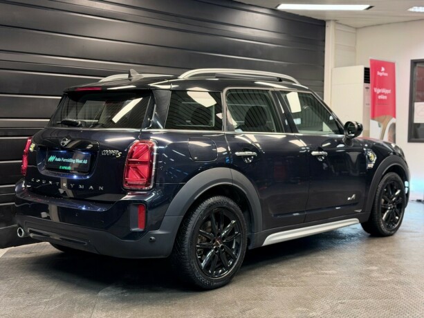 mini-countryman-elektrisitetbensin-2023-big-9