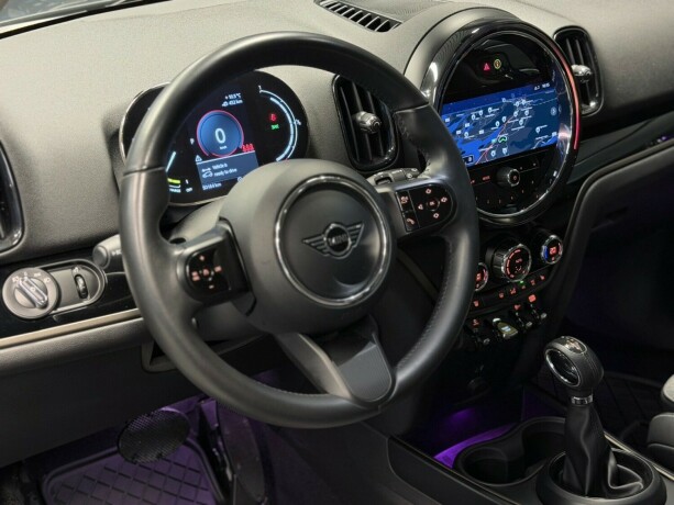 mini-countryman-elektrisitetbensin-2023-big-11