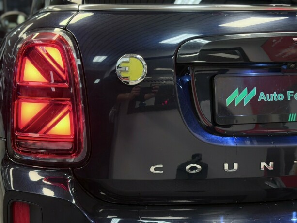 mini-countryman-elektrisitetbensin-2023-big-31