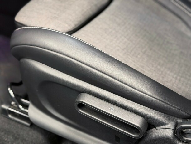 mini-countryman-elektrisitetbensin-2023-big-14