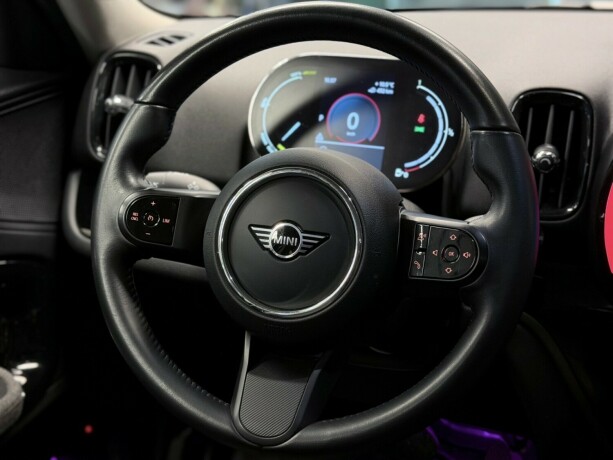 mini-countryman-elektrisitetbensin-2023-big-21