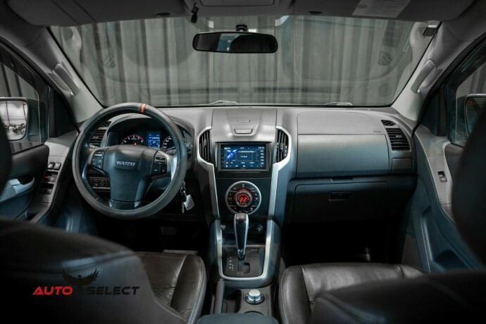 isuzu-d-max-diesel-2013-big-29