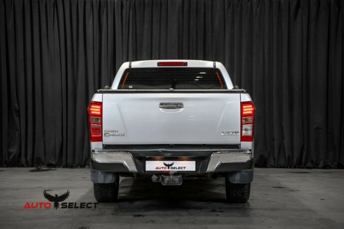 isuzu-d-max-diesel-2013-big-8