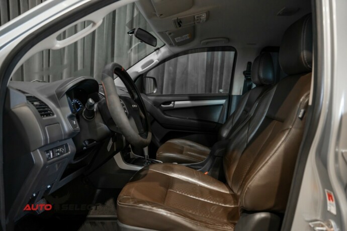 isuzu-d-max-diesel-2013-big-21