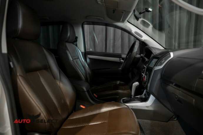 isuzu-d-max-diesel-2013-big-18