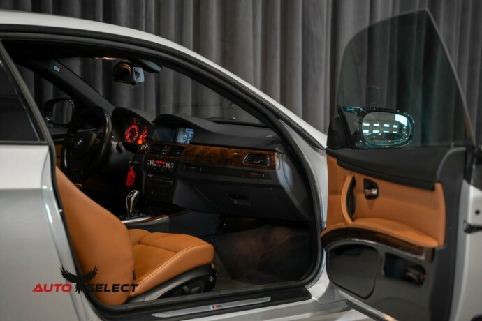 bmw-3-serie-bensin-2010-big-15