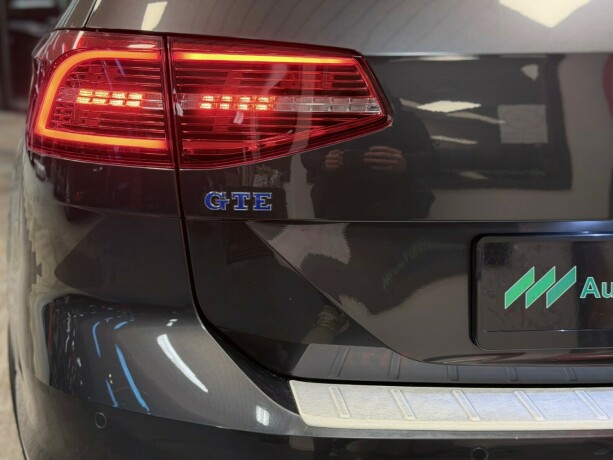 volkswagen-passat-elektrisitetbensin-2018-big-29