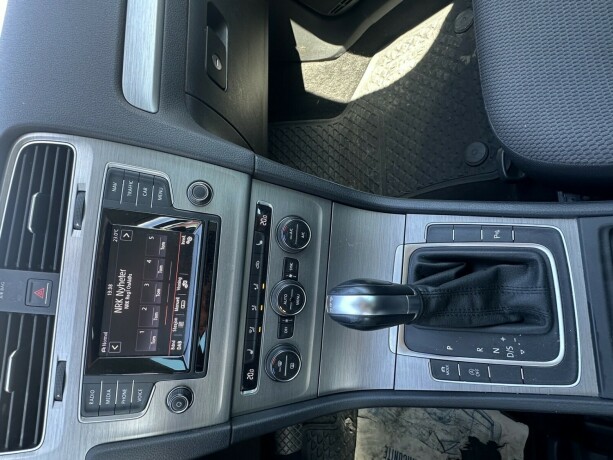 volkswagen-golf-diesel-2015-big-13