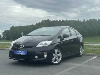 Toyota | Prius | Elektrisitet+bensin | 2013