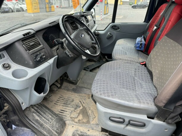 ford-transit-diesel-2013-big-6