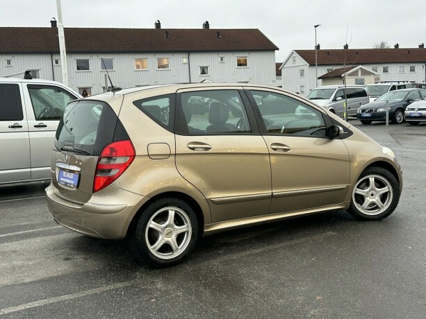 mercedes-benz-a-klasse-diesel-2008-big-3