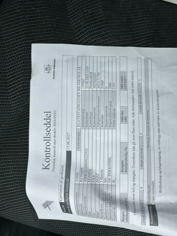 honda-jazz-bensin-2009-big-10