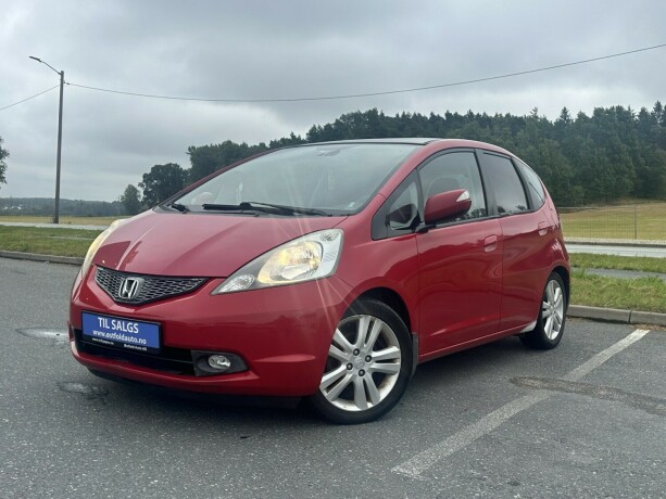 honda-jazz-bensin-2009-big-1