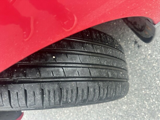 honda-jazz-bensin-2009-big-11