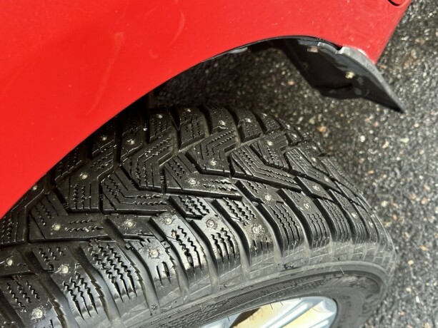 toyota-auris-elektrisitetbensin-2016-big-14