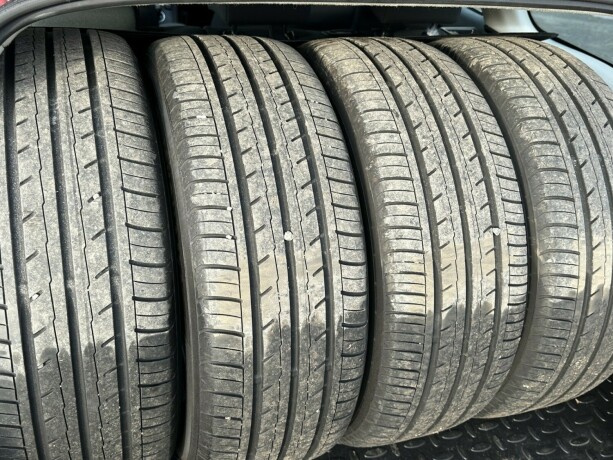 toyota-auris-elektrisitetbensin-2016-big-13