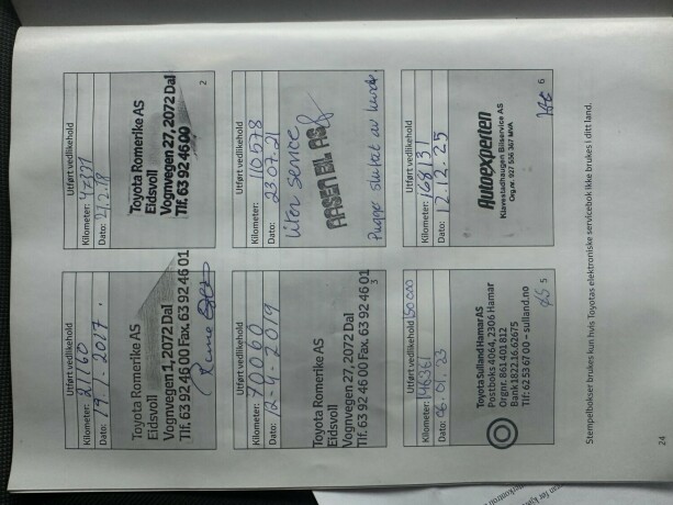 toyota-auris-elektrisitetbensin-2016-big-17