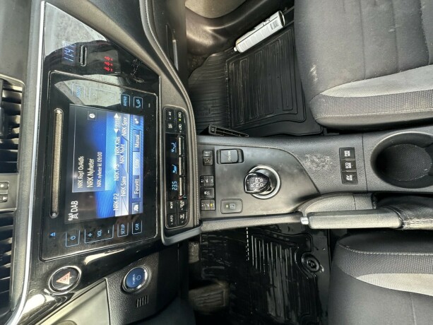 toyota-auris-elektrisitetbensin-2016-big-8